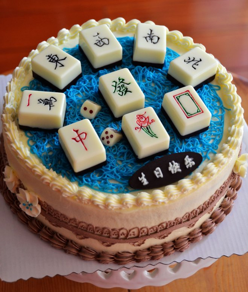 A Majhong themed B-day cake